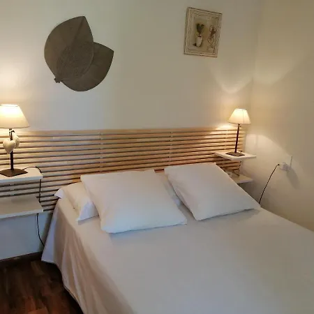 Des Lavandes Bed & Breakfast